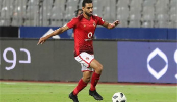 الأهلي يجدد تعاقده مع عمرو السولية لمدة 3 مواسم