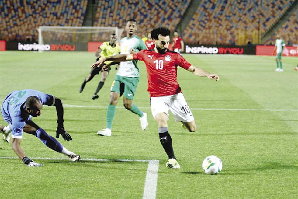 بعد رفع مصر من القائمة الحمراء.. محمد صلاح والنني يقودان منتخب مصر أمام ليبيا