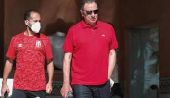 عاجل.. الخطيب يخصم مليون جنيه من كل لاعب بعد ”فضيحة السوبر”