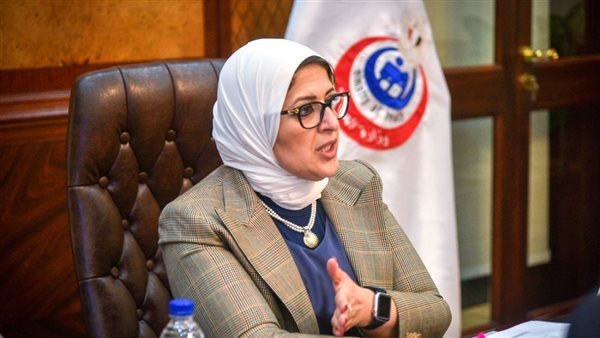 حقيقة تأجيل الدراسة.. الصحة: تطعيم العاملين بوزارة التربية والتعليم بحوالي 1.6 مليون