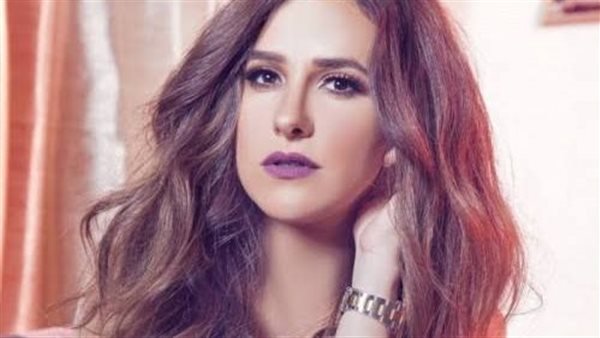 تعرف على سبب غياب شيري عادل عن جنازة خالتها