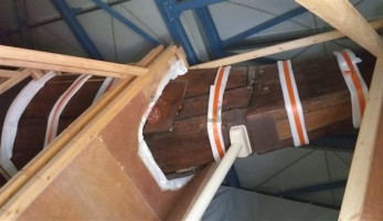 بعد نقلها.. ربط مركب خوفو بالمتحف المصري الكبير بحبال من الكتان