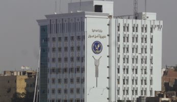 سقوط 5 عاطلين بحوزتهم أسلحة نارية وبانجو فى حملة أمنية بأسوان