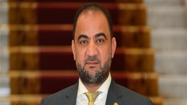 طلب إحاطة بشأن فتح باب التطوع بالتربية والتعليم
