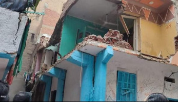 بالصور.. انفجار ماسورة غاز وراء حريق شقة بولاق الدكرور