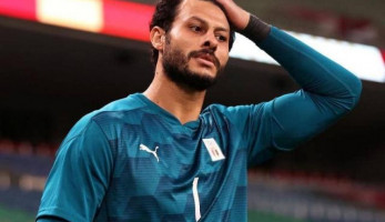 محمد الشناوي يبلغ الأهلي بقرار الرحيل