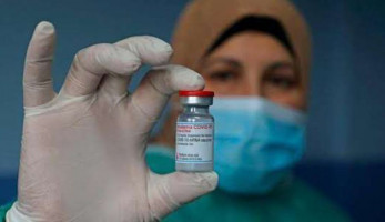 رسميا.. الصحة تحدد لقاح «فايزر» لتطعيم الأطفال والسيدات الحوامل