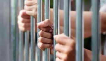 المشدد 18 عاما لسائق بتهمة الاتجار بالمخدرات في السلام