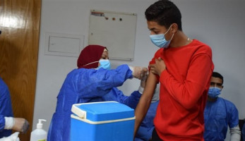 قبل تطبيقها.. تعرف على أبرز عقوبات طلاب الجامعات الممتنعين عن التطعيم