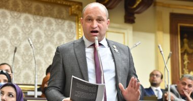 النائب أحمد رمزى يطالب برفع عدادت الكهرباء مسبوقة الدفع عن مدارس بمنشأة القناطر