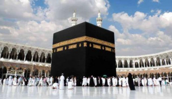 عاجل .. السعودية تعلن اشتراطات قدوم المصريين الراغبين فى أداء العمرة