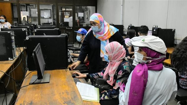 انفراد.. الجامعات تبدأ تحصيل رسوم جديدة من الطلاب مقابل أداء الامتحانات المميكنة