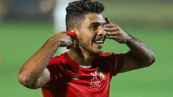 وفد تركي يراقب محمد شريف بعد رفض الأهلي لعرض الهلال السعودي | خاص