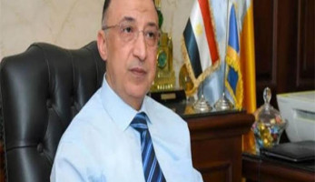 "لحوم طافية في مياه البحر".. ومحافظ الإسكندرية يصدر قرارات عاجلة