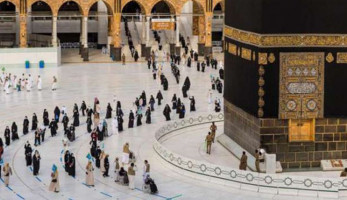 مصدر بالسياحة لـ «الوطن»: من المحتمل تأجيل رحلات العمرة إلى شهر رجب