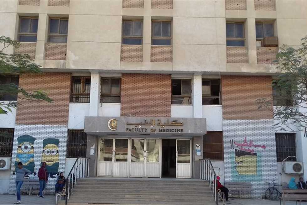 قيمتها 30 ألف جنيه.. طلب إحاطة بالنواب حول رسوم تدريب طلبة الامتياز بالجامعات الخاصة