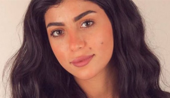 تفريغ الكاميرات والاستماع للشهود في واقعة التحرش بكارولين عزمي