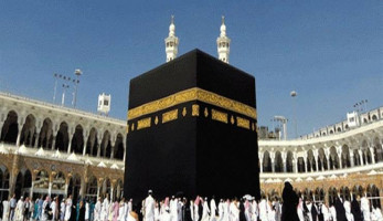 العمرة.. رسوم جديدة و 15 تأشيرة لكل شركة سياحة