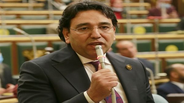 برلماني يتقدم بطلب إحاطة بشأن تكرار شكاوى المواطنين من ضعف شبكات الاتصالات