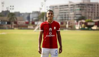 الأهلى يكشف حقيقة عرضى ميلان وأتلانتا لضم محمد عبد المنعم