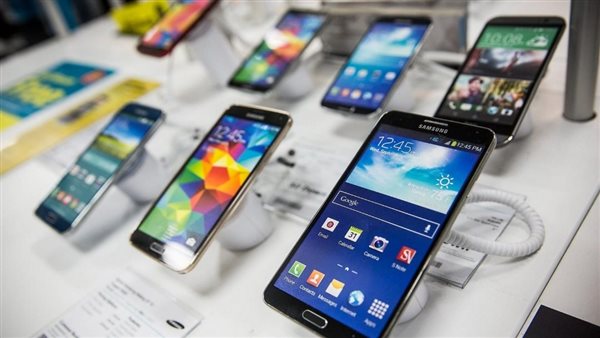 أول تحرك برلماني بشأن إرتفاع أسعار الهواتف المحمولة في مصر
