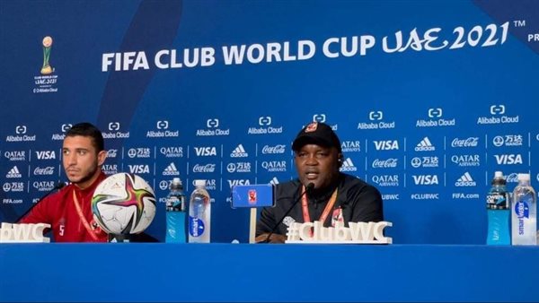 "البوابة" تكشف مشادة موسيماني ورامي ربيعة التي تهدد بقائه في الأهلي