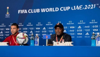 "البوابة" تكشف مشادة موسيماني ورامي ربيعة التي تهدد بقائه في الأهلي