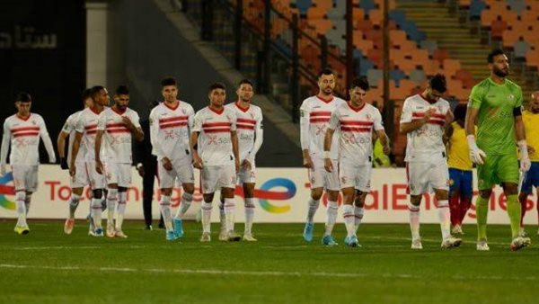 الزمالك يوضح سبب التأخر في تجديد عقود لاعبي الفريق