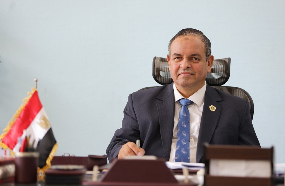 الجمارك: تطبيق التسجيل المسبق على الموانئ الجوية تدريجيًا