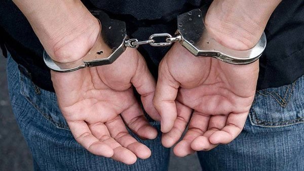 بسبب تقديم المشاريب.. ضبط عاطل قتل مواطنا فى حلوان