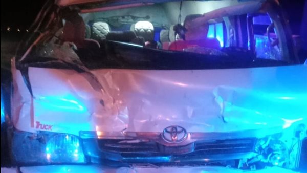 بالاسماء.. إصابة 13  في حادث تصادم ميكروباص وملاكي بطريق السخنة