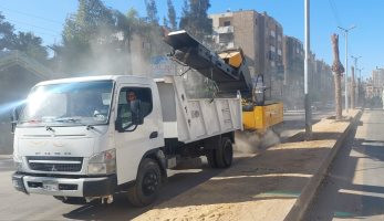غسيل وكنس آلى لكبارى عين شمس وحملة لتجريد الأتربة بمصر الجديدة