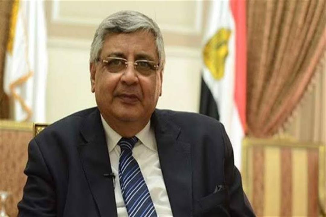 مستشار الرئيس: منع تناول دواء كورونا الفموي لـ 3 فئات