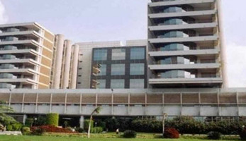 طلب إحاطة بالبرلمان: انقذوا معهد ناصر من الإهمال