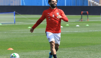 مصدر بجهاز المنتخب: لا صحة لشكوى محمد صلاح من أي آلام واللاعب في كامل لياقته البدنية وجاهز لمواجهة السنغال