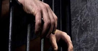 القبض على عاطل بحوزته أقراص مخدرة قبل ترويجها فى الجيزة
