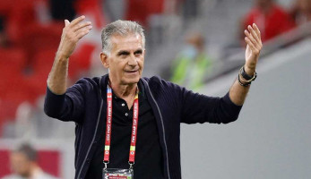 طلب إحاطة بالبرلمان لمنع اتحاد الكرة من تجديد عقد كارلوس كيروش: «من فشل لفشل»