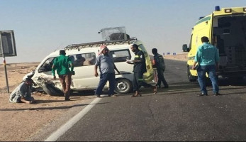 إصابة 4 في انقلاب سيارة ملاكي بطريق القاهرة الجديدة