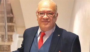 بالصور.. الفنان الكبير صلاح عبدالله "مذيع تليفزيوني" لأول مرة على قناة اقرأ