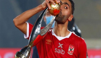 مصدر يُجيب لمصراوي: لماذا قرر الأهلي تأجيل التجديد لرباعي الفريق؟