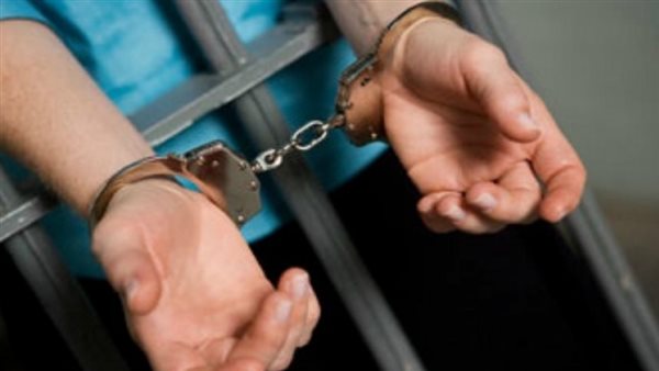 تجديد حبس سائق لاتهامه بسرقة شقة في النزهة