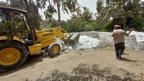 الجيزة تزيل 17 حالة بناء مخالف وتعدي على الأراضي الزراعية وأملاك الدولة