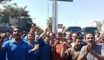 مصدر: 1087 عاملا بشركة يونيفرسال وقّعوا تفويضا للنقابة العمالية لتحرير قضايا ضد صاحب العمل