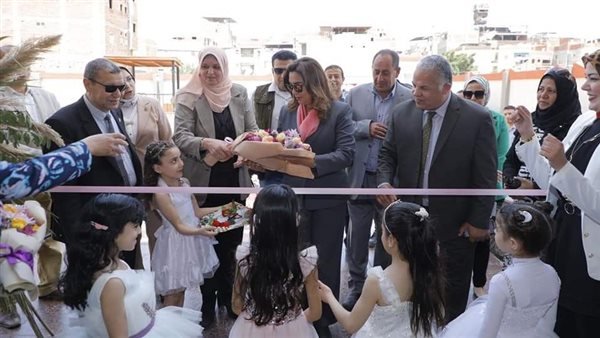 محافظ دمياط تفتتح مدرسة إلكترونية بمناسبة العيد القومى للمحافظة