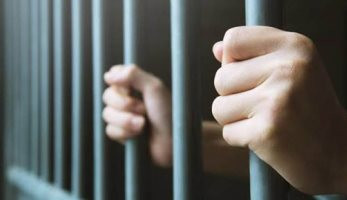 المشدد 5 سنوات لسمسار لاتهامه بالاتجار فى المخدرات ببنها