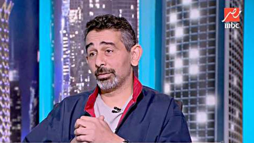 «سايح في دمه».. أول صور للفنان مصطفى هريدي بعد حادث الشيخ زايد