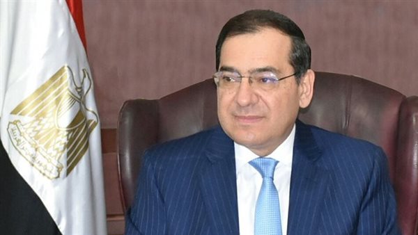 مصادر: وزير البترول يتابع تنفيذ محطات تموين السيارات المتنقلة بشرم الشيخ