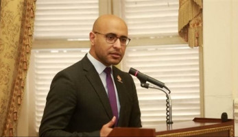 علاء مصطفى يتقدم باقتراح برغبة بشأن إنشاء بنك العيون المصري