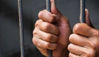 استمرار حبس عامل لقتله تاجر خردة بسبب 1000جنيه بالوراق