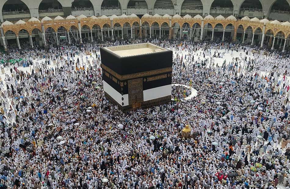 21 إمامًا وواعظة لمرافقة بعثات الحج للإجابة على تساؤلات الحجاج أثناء فترة أداء المناسك |خاص